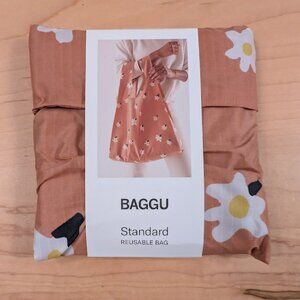 NWT Standard Baggu in Painted Daisy